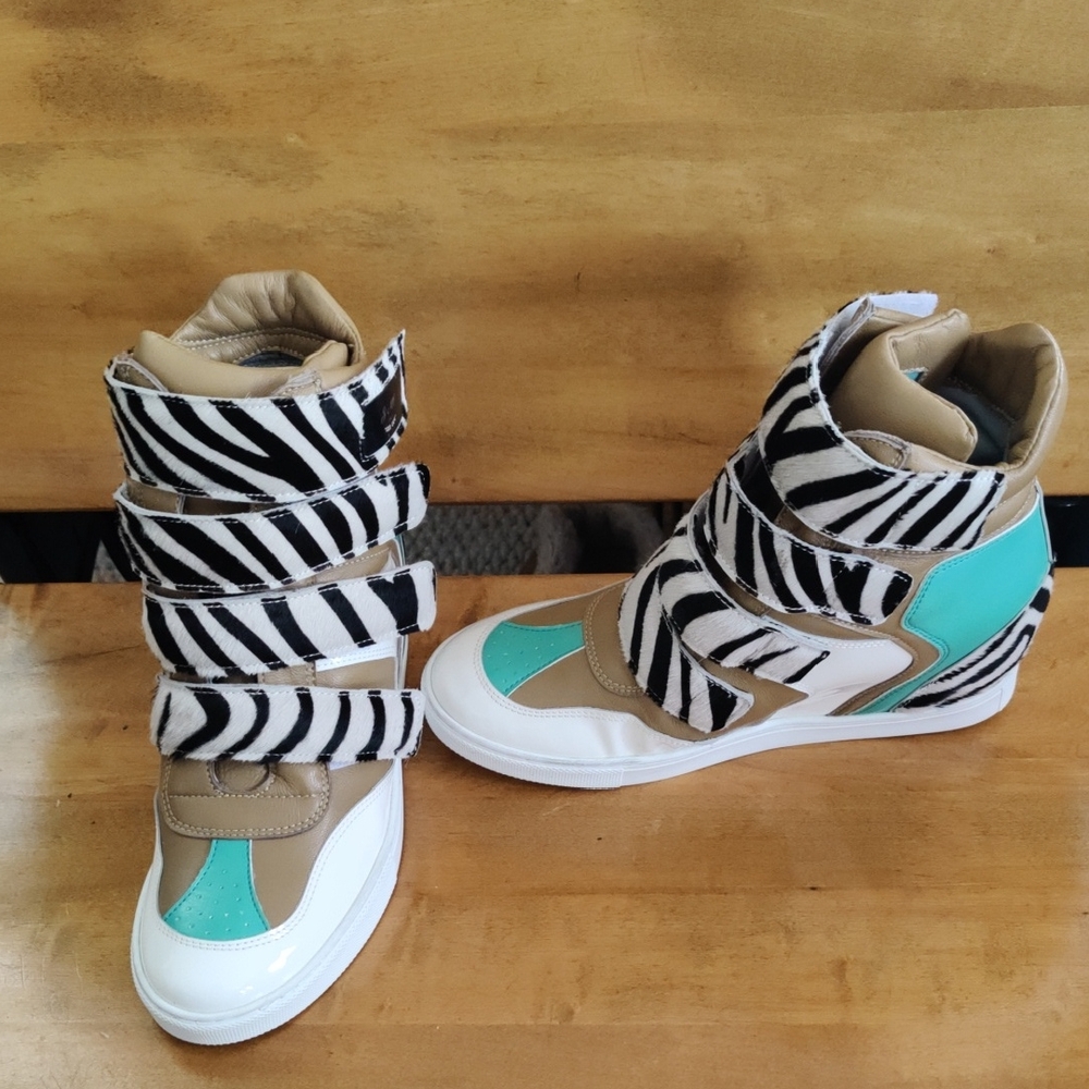 New J MO Stylish Zebra Print Combat Boots Size 7 Made In Italy Limited Edition